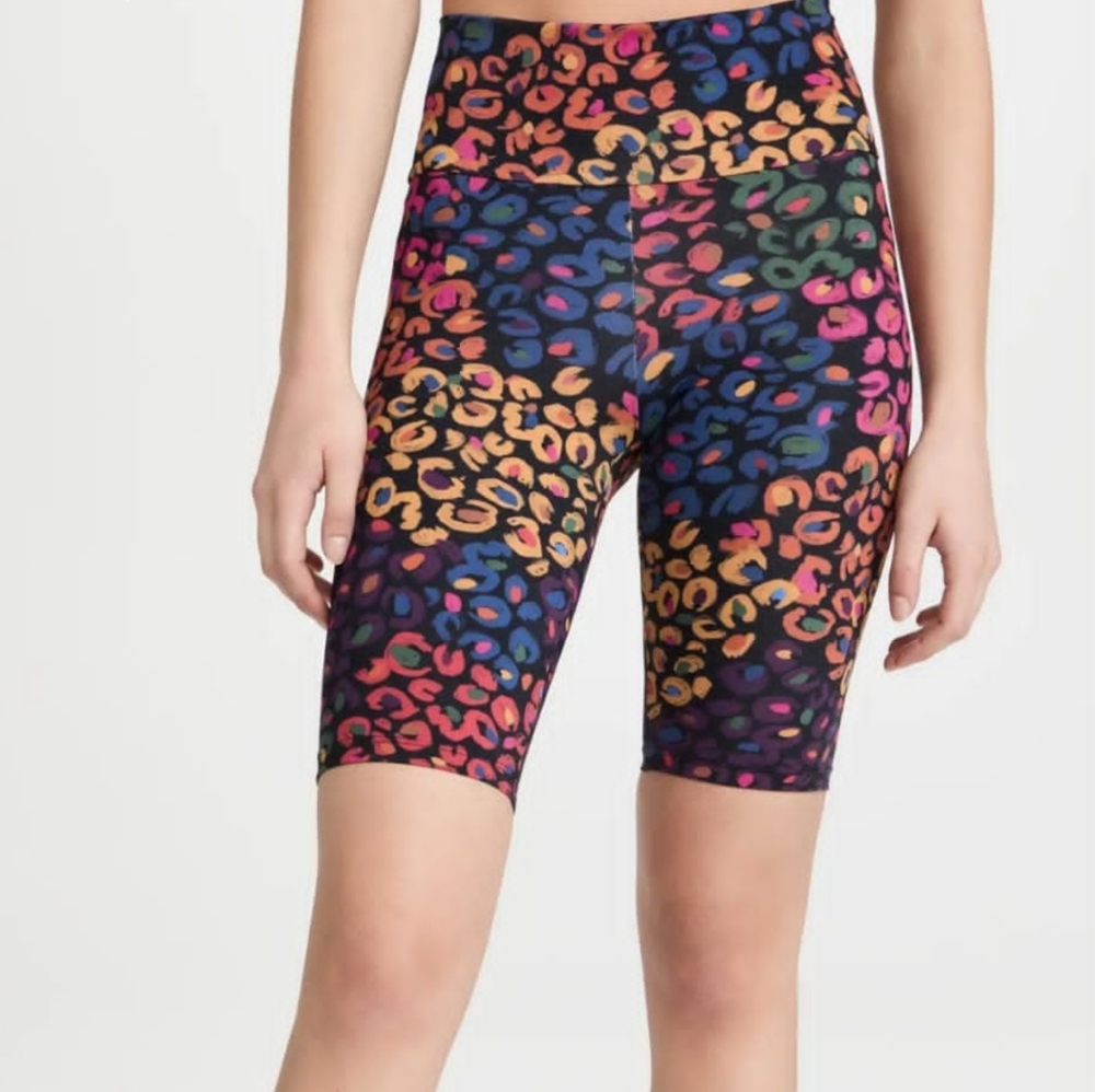 FARM Rio - Leopard Biker Shorts & Top - Picture 3 of 10